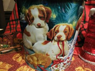 Brittany And Golden Retriever Pups Christmas Tin
