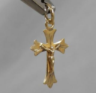 Vintage Estate 18 Karat Yellow Gold Crucifix Cross Pendant 18k J1554