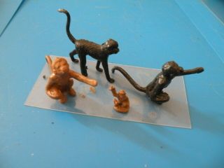 Britains 1950’s Lead Zoo Animals 4 Monkeys Monkies Toy L23