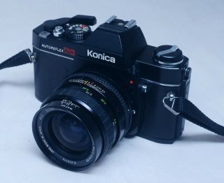 Konica Autoreflex Tc Vintage Slr 35mm Film Camera 28mm F/2.  8 Wide Mc Lens Japan
