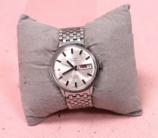 Vintage Delvina Geneve Automatic 25 Jewels Incabloc Swiss Made Wristwatch - N22
