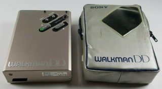 Sony Wm - Dd Vintage Walkman Cassette Player Case Made In Japan