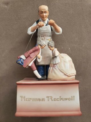 Schmid Norman Rockwell " The Marionettes " Figurine Music Box