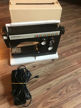 Vintage Husqvarna Viking 6440 Sewing Machine With Foot Controller