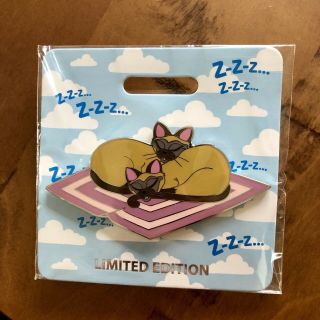 Disney D23 Expo 2019 Wdi Mog Cat Nap Pin Le 300 Si & Am Lady And The Tramp Cats