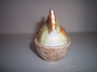 A Yellow and Orange Hen on a Nest Salt and Pepper Shakers 2