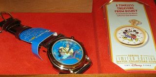 Disney Aladdin Limited Edition Watch Collectors Club Music Box Watch