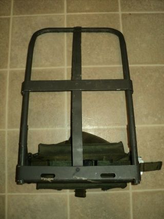 Us Military Issue Alice Pack Frame W/ Kidney Pad