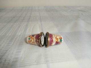 Limoges: Pretty Hand Painted Needle Case Shaped As Thimbles