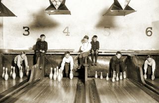 1909 Pin Boys,  Arcade Bowling Alley,  Trenton,  Nj Vintage Old Photo 11 " X 17 "