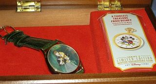 Disney Sleeping Beauty Limited Edition Watch Collectors Club Music Box Watch