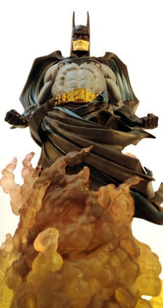 Dc Direct Dc Dynamics Batman Statue By Tim Bruckner