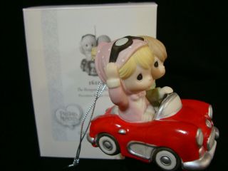 Zc Precious Moments Ornament - Couple In Love Driving Car - The Honeymoon Never Ends
