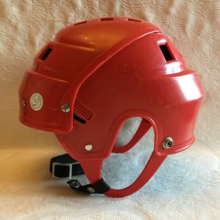 Vintage Swedish Red 51 - 246 Sr Ice Hockey Jofa Helmet Senior
