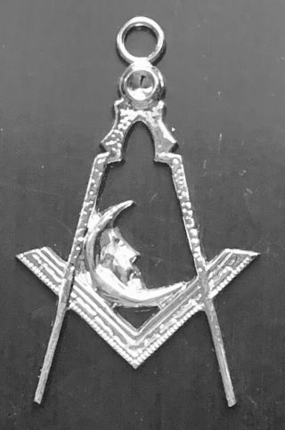 Masonic Junior Deacon Collar Jewel In Silver Color