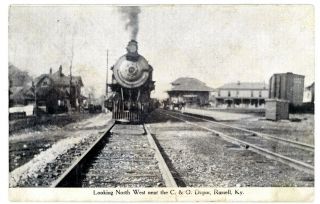Russell Kentucky Ky - C&o Railroad Depot & Yard - Postcard Train Station