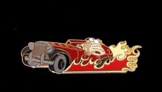 Le 250 Disney Pin✿ Cruella Devil Villain Classic Car Race Flames Dog