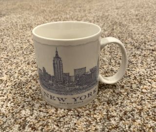 Starbucks 2011 York " The Big Apple " Coffee Mug 18 Oz City Architect Series