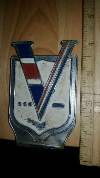Vintage " V " For Victory Ww2 World War Ii Emblem Or Hood Ornament Look