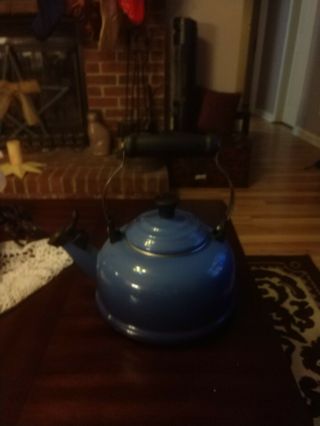 Le Creuset Whistling Tea Kettle Pot 1.  7 Quarts 1.  6 Liters Blue Enameled