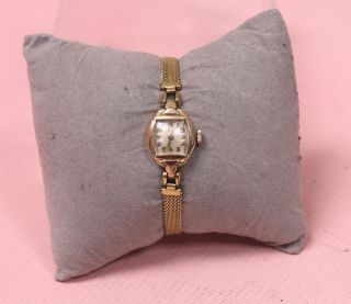 Vintage Bulova 14k Yellow Gold Case Mechanical Wristwatch Spares/repairs - H23