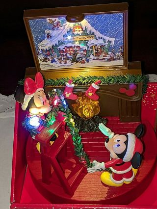 Disney Christmas Animated Fireplace Minnie And Mickey Mouse Led Lights Music