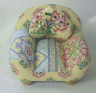 Pincushion Fabric Arm Chair Vintage Sewing Quilting Needle Keeper Wood Ball Feet