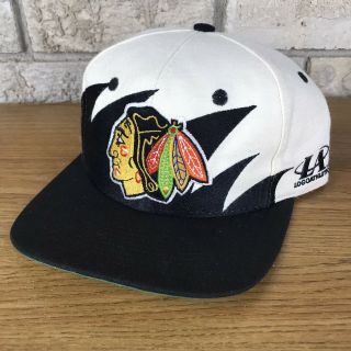 Vintage Nhl Chicago Blackhawks Logo Athletic Sharktooth Snapback Hat