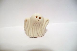 Thimble Bisque Figural Of A Ghost