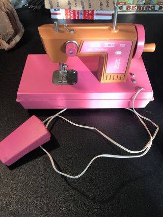 Miss Durham Toy Sewing Machine Child 