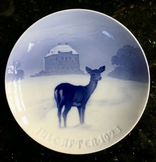 Bing & Grondahl B&g Christmas Deer Park Plate 1923