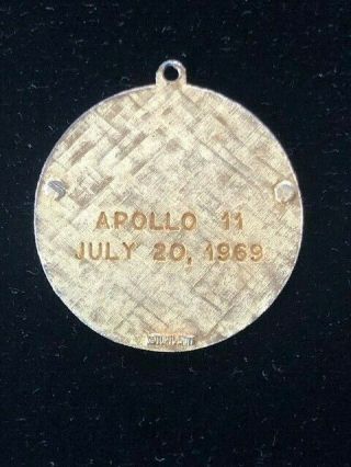 RARE - VINTAGE TORTOLANI COMMEMORATIVE APOLLO 11 LANDING JULY 20,  1969 PENDANT 2