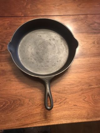 Unknown Early 9 Cast Iron Skillet With Heat Ring