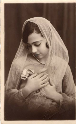 Egypt Vintage Photo.  Cute Lady With Scarf & Flowers.  Photo Gabriel