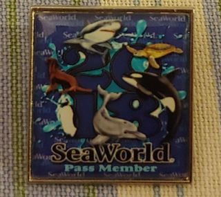 Seaworld Pass Member Collectible Pin