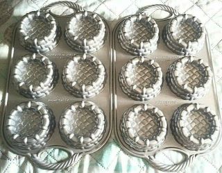 Set of 2 Nordic Ware Shortcake Baskets Cake Pan Heavy Cast Aluminum 2