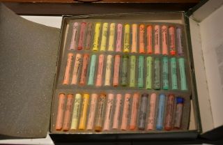 Vintage Talens REMBRANDT Soft Pastels for Artists 90 stick box 300C 90P pastel 2