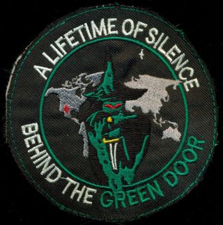Usaf Classified Intelligence Lifetime Of Silence Behind The Green Door Patch T - 5