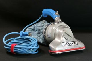Vintage Royal Vacuum Cleaner Model 501 Hand - Held Portable Blue