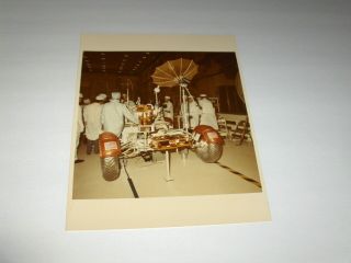 Old 8/2/72 Nasa Apollo 17 Lunar Rover Vehicle Inspection A Kodak Color Photo 35