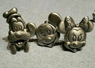 6 Vtg Walt Disney Mickey Mouse Goofy Minnie Drawer Pulls Cabinet Knobs