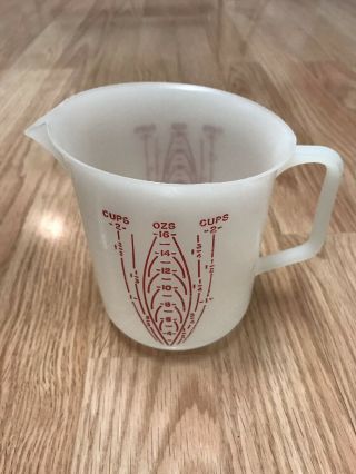 Vintage Tupperware 2 Cup Measuring Cup 134