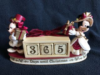 Disney Parks Victorian Mickey & Minnie Count Down To Christmas Calendar