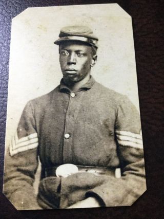 Civil War African American Union Soldier Tintype C697rp
