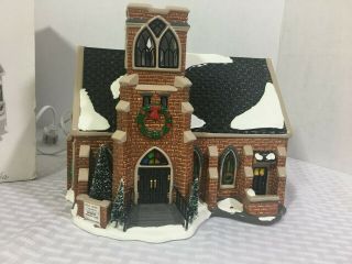 Dept 56 " Hope Church " Snow Village 54904 Retired