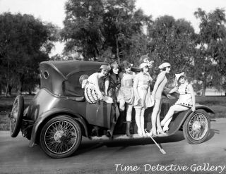 Flapper Dance Group " The Mack Sennett Girls " 2 - 1920s - Historic Photo Print