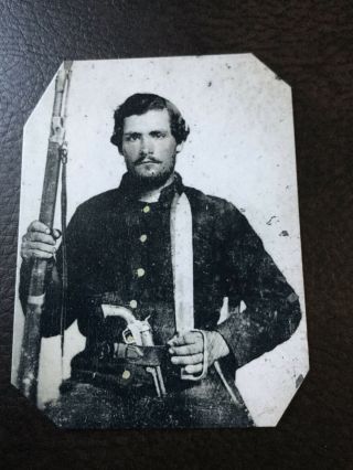 Civil War Soldier Well Armed Rifle Pistol & Knife Tintype C932rp