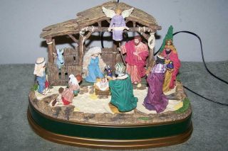 1998 Mr Christmas Away In The Manger Animated Musical Lighted Nativity Scene