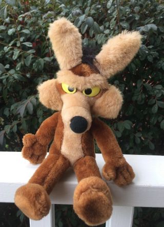 Vintage Mighty Star Wile E.  Coyote 12 " Plush Warner Bros Character Stuffed 1971