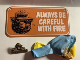 Smokey The Bear Prevent Wildfires Pin Balloons And License Plate